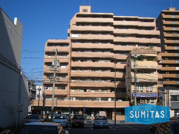 松山市味酒町3丁目にあります、10階建てのマンションです♪