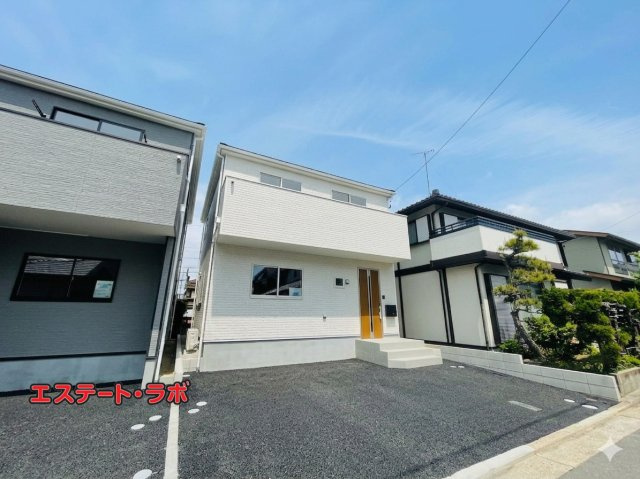 岡崎市上地町第8　新築分譲住宅　全2棟　2号棟の外観|●完成物件の内覧受付中。
お気軽にお問合せください♪