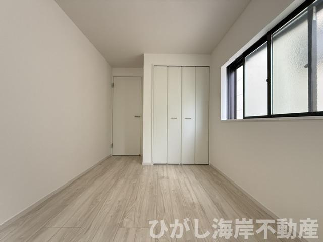 茅ケ崎市高田４丁目　新築戸建　全4棟の子供部屋|5帖　納戸