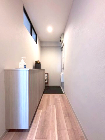 北21条ハイツの玄関