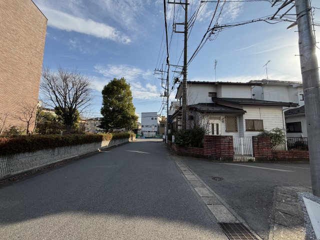 【前面道路含む現地写真】の画像