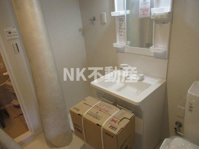 【洗面所】 | ココファイン田島（東部市場前賃貸） | スペースが確保できる洗面所です