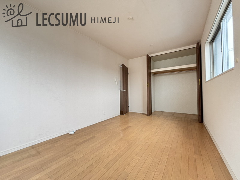 姫路市継/中古戸建の寝室