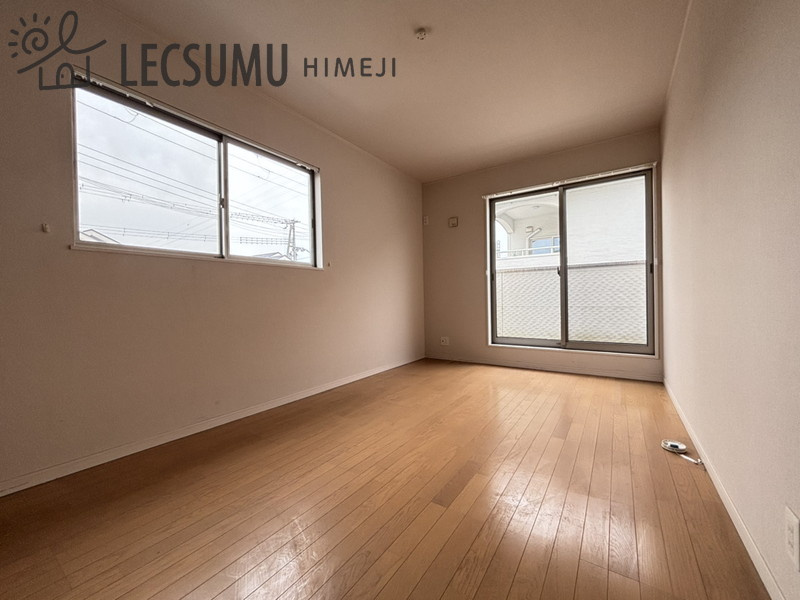 姫路市継/中古戸建の洋室