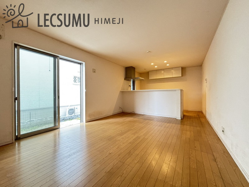 姫路市継/中古戸建の居間・リビング