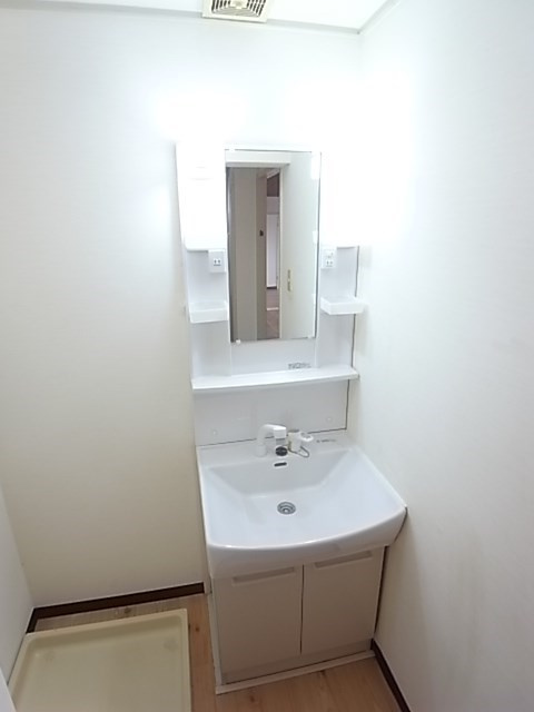 シェリール北園田の洗面所