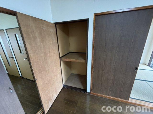 アヴェニュー上小杉の収納