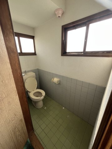 姫路市御立中３丁目の倉庫のトイレ