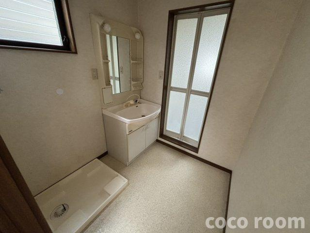 DUO寺岡の洗面所