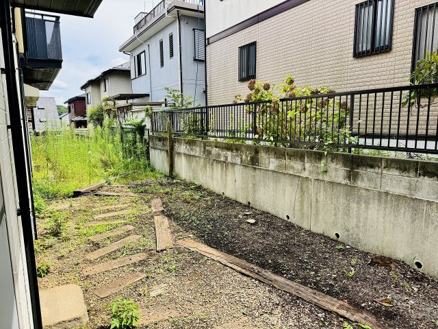 八王子市　西片倉　中古戸建ての庭|～ガーデニングなども楽しめる庭付き～