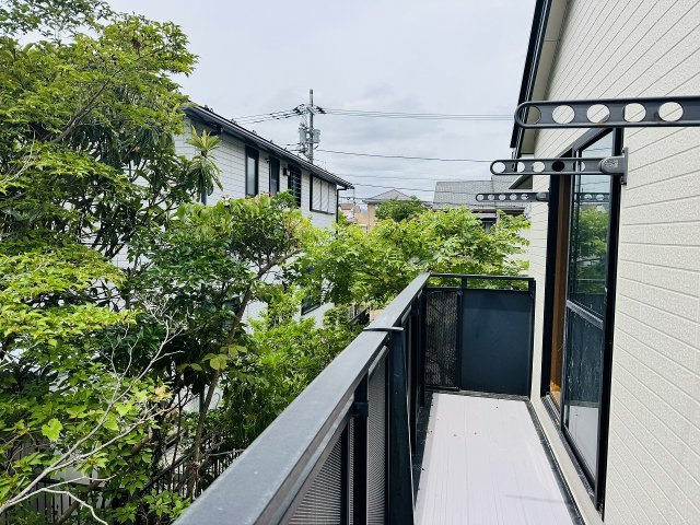 八王子市　西片倉　中古戸建てのバルコニー|～現在フルリフォーム中、詳細は当社までお気軽にお問合せ下さい～