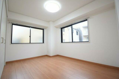 【洋室】 | グレイスコート幸Ⅱ | ※同建物ほかのお部屋の写真です。