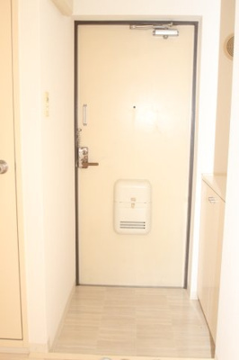 【玄関】 | グレイスコート幸Ⅱ | ※同建物ほかのお部屋の写真です。