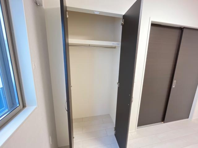 トリコロールⅡの収納|クローゼット/洋室