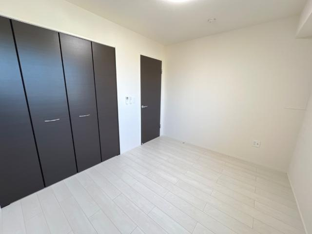 トリコロールⅡの内装|洋室