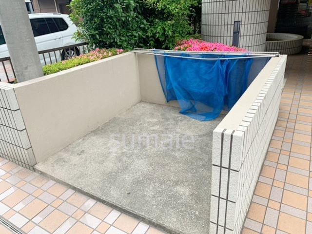 ロマーナ伍番館のその他共用部分|敷地内ごみ置き場☆