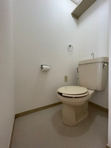 タウンハウス伊川谷のトイレ