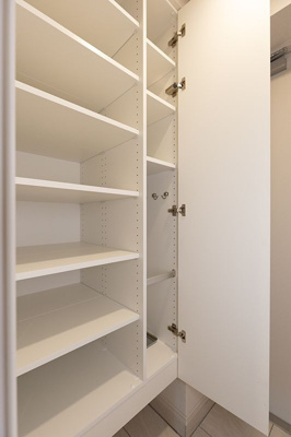 【玄関】 | ＲＪＲプレシア東十条ガーデン 