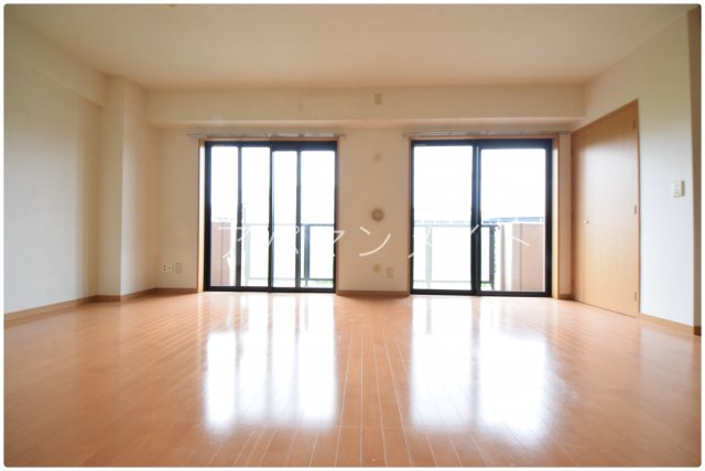 【居間・リビング】 | モンヴェール東戸塚 | 戸塚周辺ならアパマンメイトへＬｅｔｓ Ｇｏ ！
