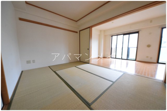 【寝室】 | モンヴェール東戸塚 | 戸塚周辺ならアパマンメイトへＬｅｔｓ Ｇｏ ！
