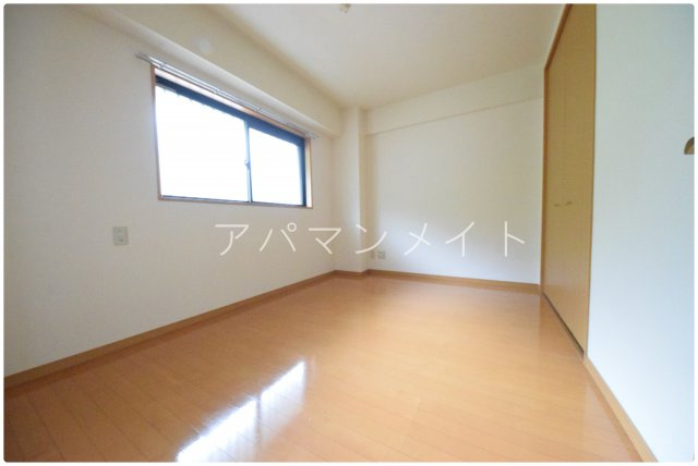 【寝室】 | モンヴェール東戸塚 | 戸塚周辺ならアパマンメイトへＬｅｔｓ Ｇｏ ！
