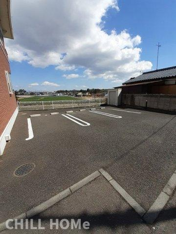 ブライト　ソフトリーの駐車場|当社、チルホームのHPもご覧ください(^^)/物件情報多数♪