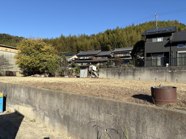 深溝字西稲葉売地の外観