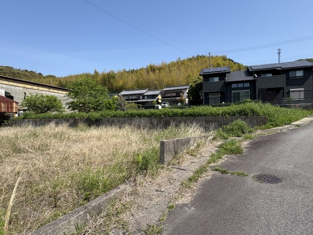 深溝字西稲葉売地の外観