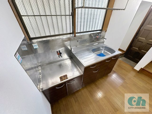 NKハイツ 102号室のキッチン