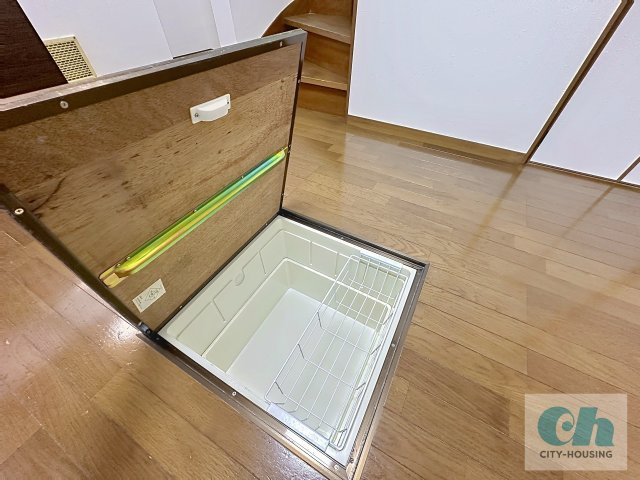 NKハイツ 102号室の浴室