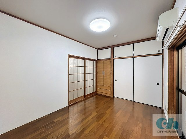 NKハイツ 102号室の和室