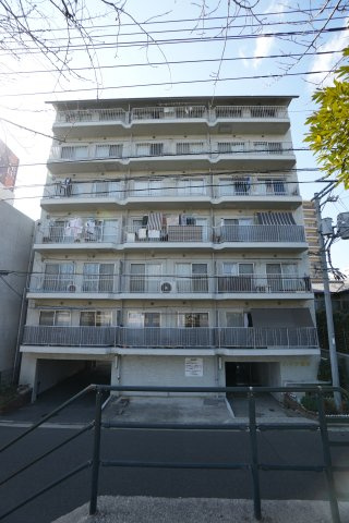 ハイツ羽衣501号室の外観