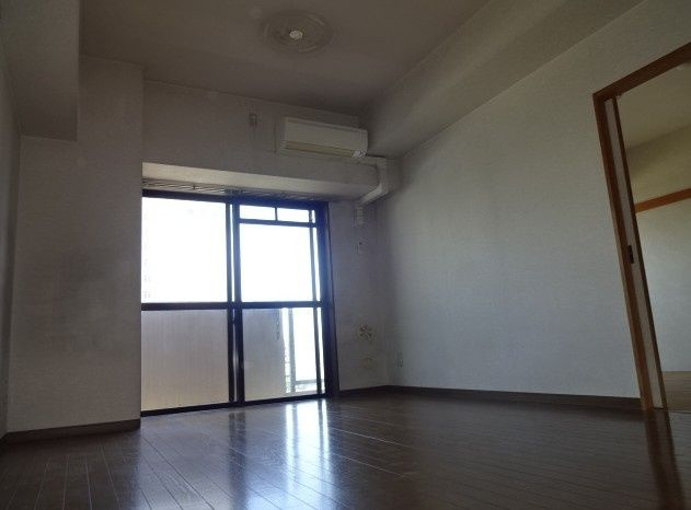 エスポワールの居間・リビング