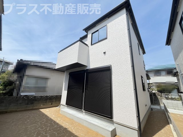 【玄関】 | 福岡市東区青葉7丁目　A号棟（全2棟）【仲介手数料無料・0円】 | 現地写真。