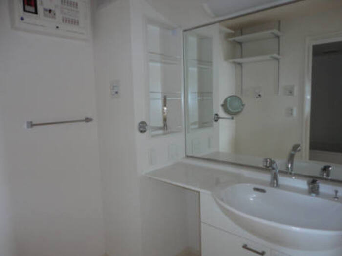 Ｄ－ｒｏｏｍ代官屋敷　Ａの洗面所