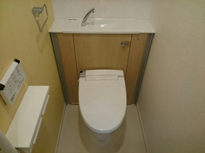 【トイレ】 | ラ・ポート門真 | 落ち着いた色調のトイレです