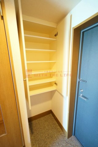 アビテ21【10,000円キャッシュバック対象物件】の玄関|シンプルで使いやすい玄関です