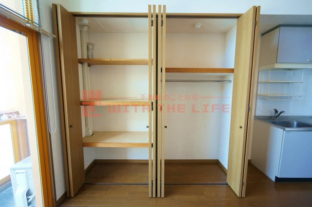 アビテ21【10,000円キャッシュバック対象物件】の収納|小物を収納するのに便利です