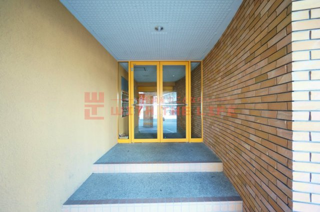 アビテ21【10,000円キャッシュバック対象物件】のエントランス|エントランスです