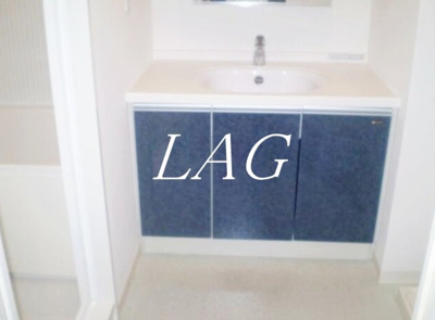 【洗面所】 | コンフォリア東池袋 | 独立洗面台です。