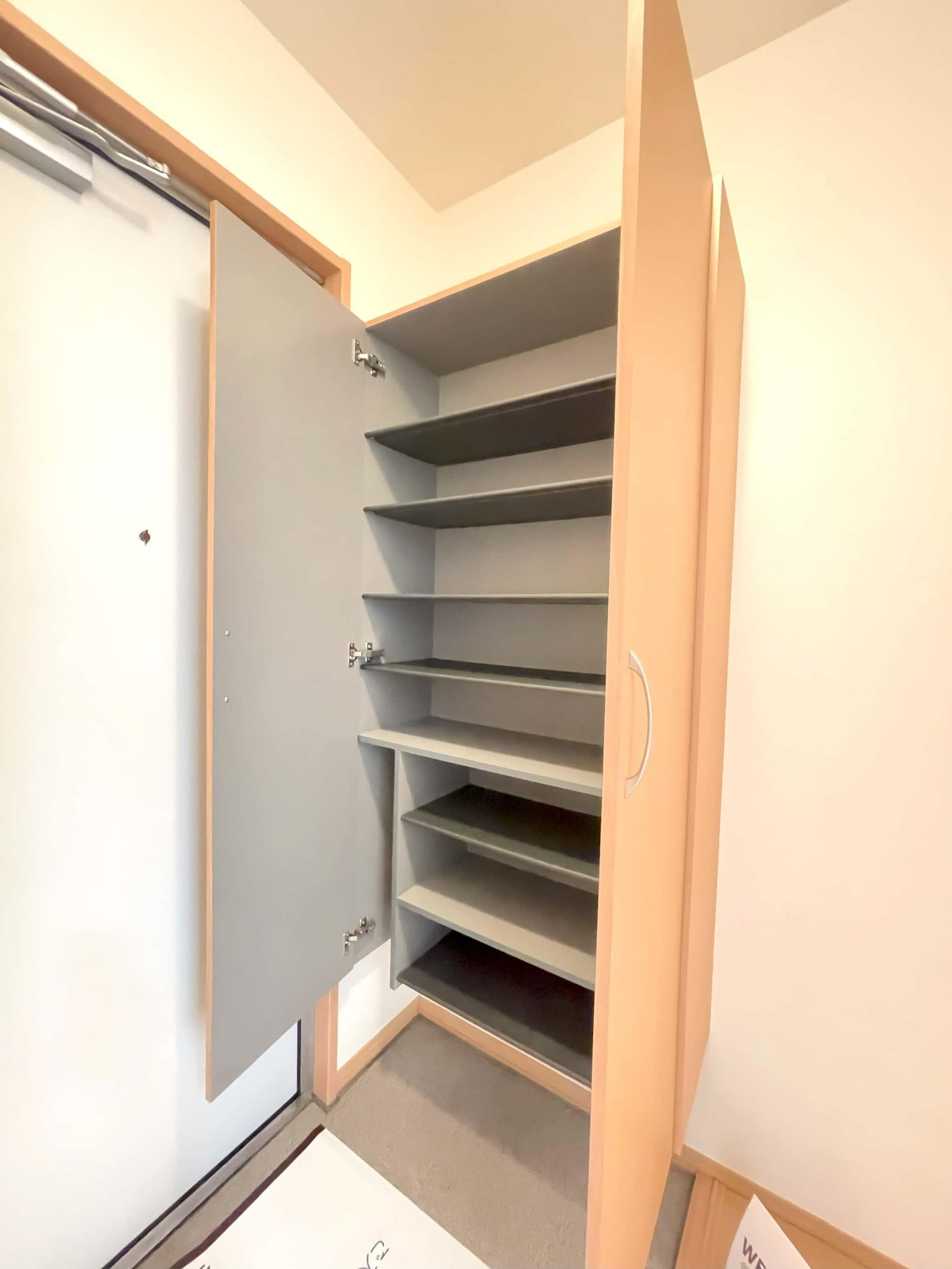 サンオークヒルズの収納|※左右反転タイプ・別室の写真になります。