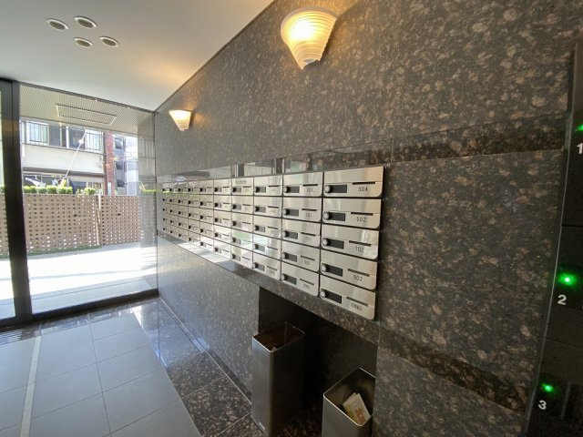 ルーブル王子本町のその他共用部分