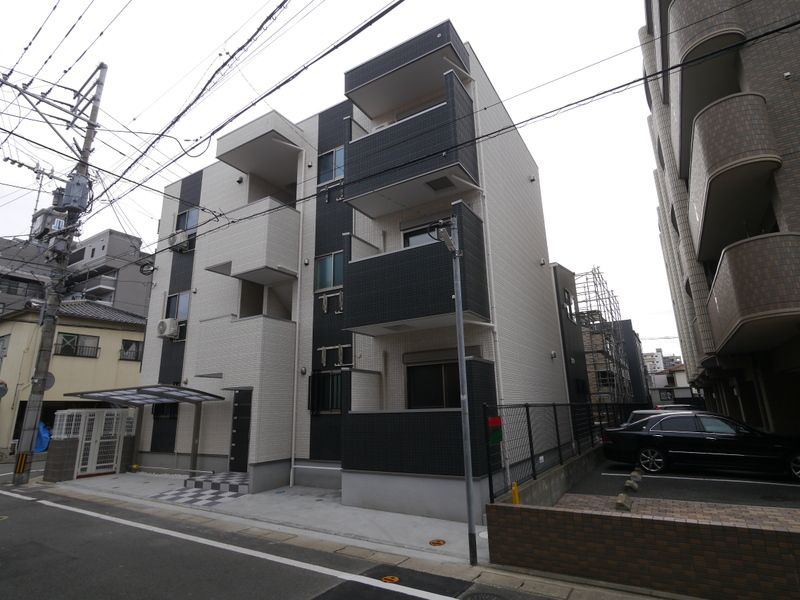 福岡市南区大楠１丁目のアパート