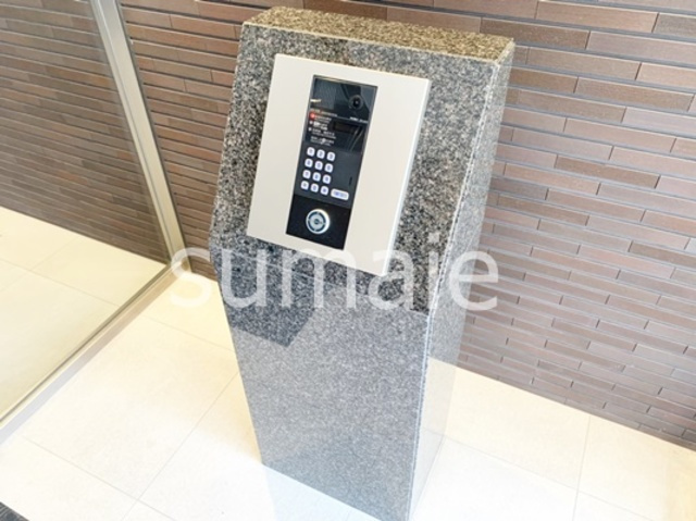 ドゥヴァン　ル　パルクのセキュリティ|モニタ付きオートロック完備！