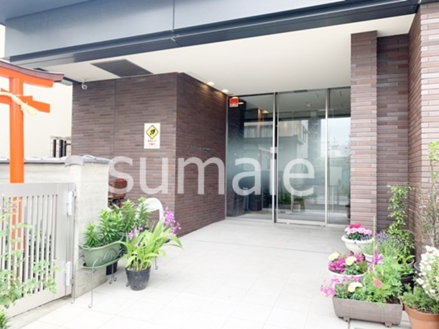 ドゥヴァン　ル　パルクのエントランス|オシャレなエントランスです！