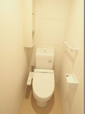 【トイレ】 | ハーモニーガーデン小文字Ⅰ | 落ち着いた色調のトイレです