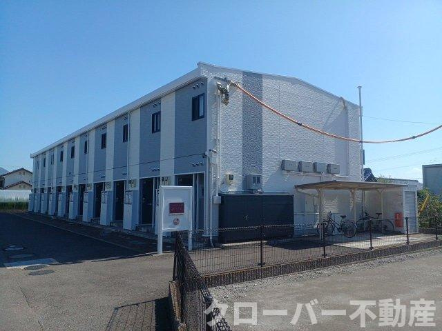 レオパレスシュトラールの外観