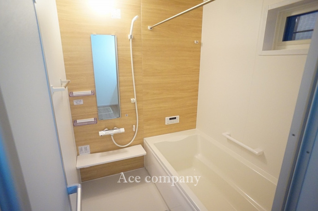 【浴室】 | 東大阪市鴻池町1丁目　【1号棟/全2棟】 | 1坪ユニットバス：オートバス・追炊機能・浴室乾燥機完備です☆