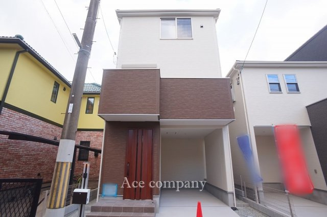 【外観】 | 東大阪市鴻池町1丁目　【2号棟/全2棟】 | 【新築完成済み☆2号棟は3階建の4LDK！】ローン返済目安：月々約90892円（頭金0円、変動金利0.875％、返済期間40年、ボーナス払い無しで試算しています）