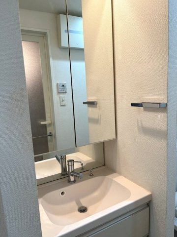 プレスタイル両国の洗面所